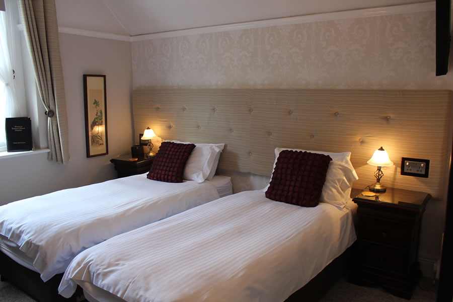 Room 6 Kingsize/Twin